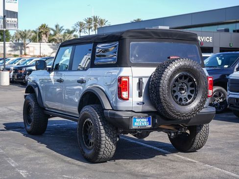 Used 2022 Ford Bronco Black Diamond AWD/4WD image 9