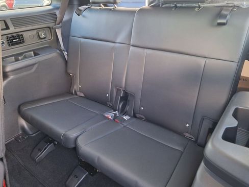 New 2025 Hyundai Santa Fe XRT image 13