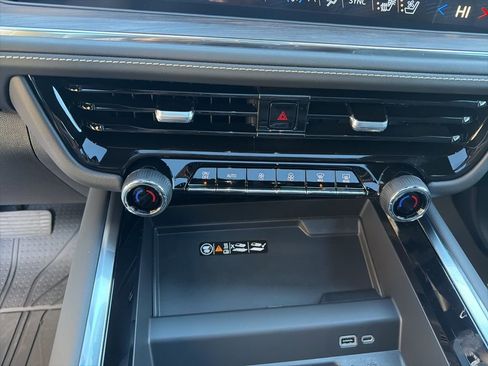 New 2026 Chevrolet Suburban Premier w/ Sun And Tow Package image 15