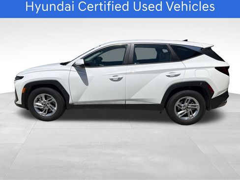 Certified 2026 Hyundai Tucson SE FWD image 2