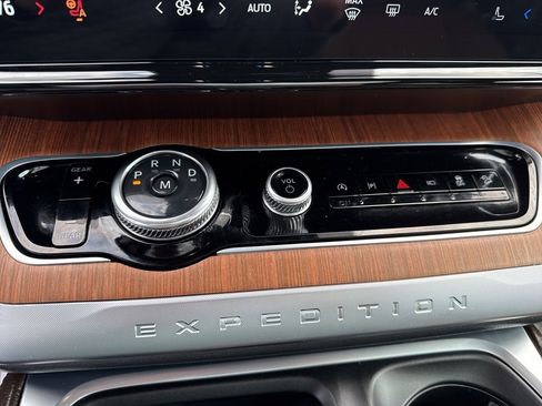 New 2025 Ford Expedition King Ranch image 20