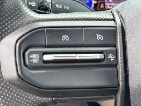 Certified 2025 Chevrolet Colorado Trail Boss AWD/4WD image 6