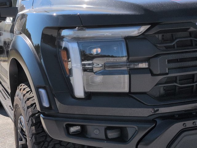 New 2026 Ford F150 Raptor w/ Equipment Group 803A Raptor R AWD/4WD image 9