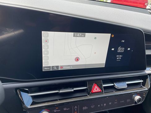 New 2026 Kia Niro EX FWD image 19