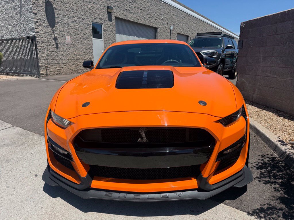 Used 2020 Ford Mustang Shelby GT500 w/ Carbon Fiber Track Pack RWD image 2