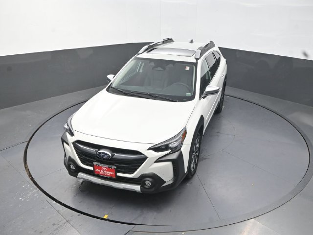 Used 2025 Subaru Outback Touring XT AWD/4WD image 24