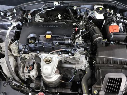 Certified 2025 Honda HR-V EX-L image 24