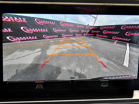 Used 2024 GMC Sierra 1500 SLT image 21