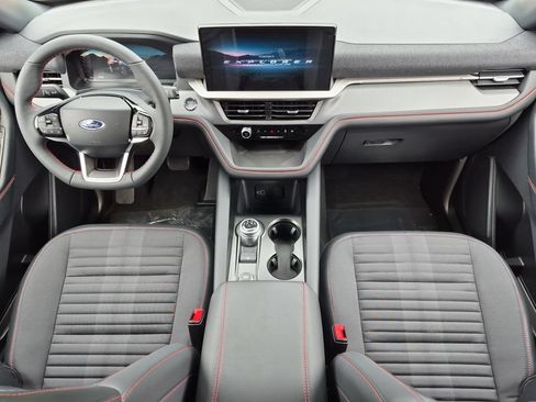 New 2026 Ford Explorer ST-Line w/ ST-Line Street Pack AWD/4WD image 13