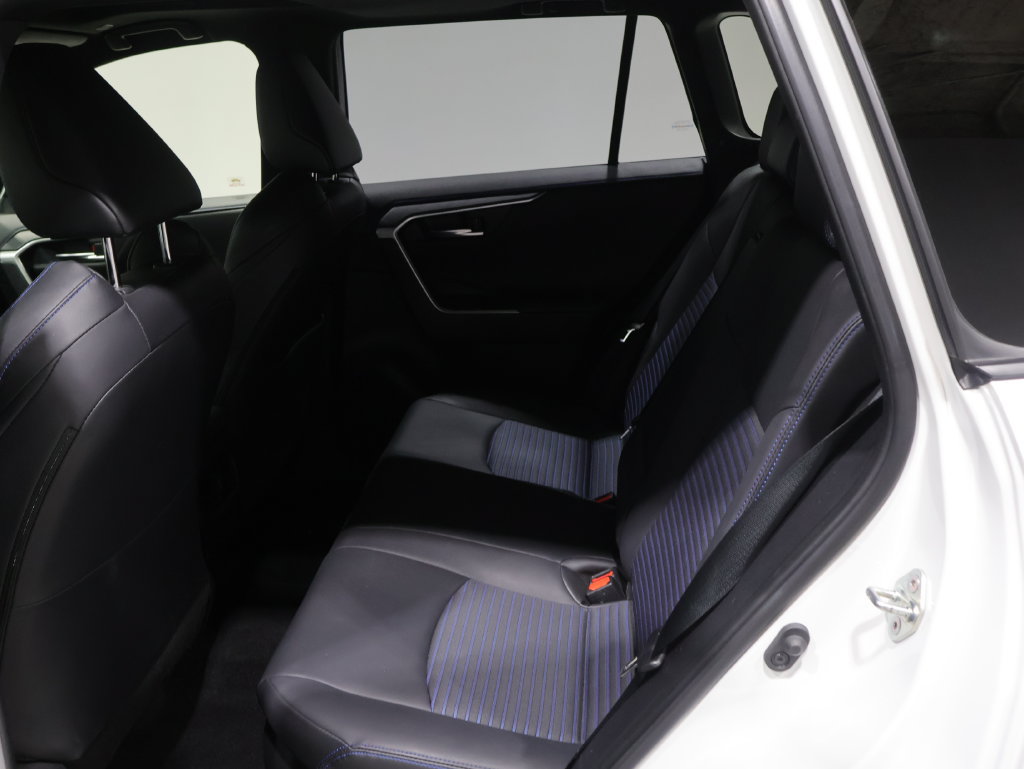 Used 2024 Toyota RAV4 XSE w/ Advanced Technology Package AWD/4WD image 19
