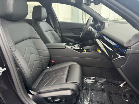 New 2026 BMW 530i w/ Premium Package image 12