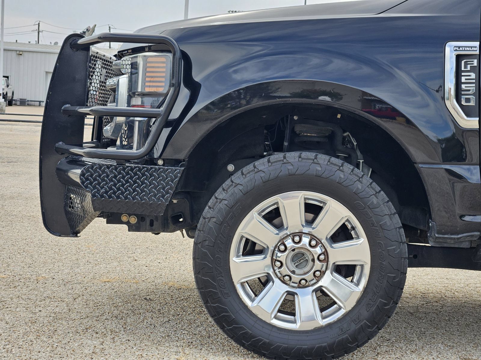 Used 2021 Ford F250 Platinum AWD/4WD image 11