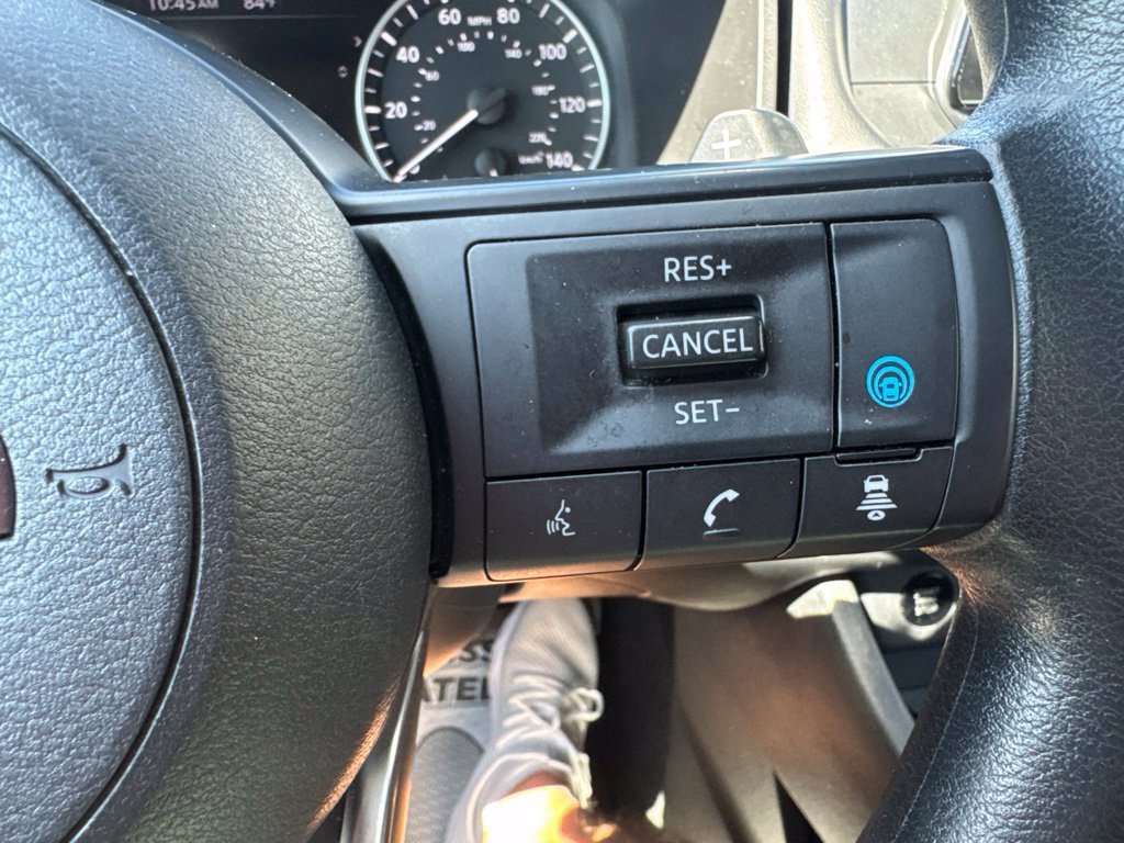 Used 2024 Nissan Rogue SV AWD/4WD image 24