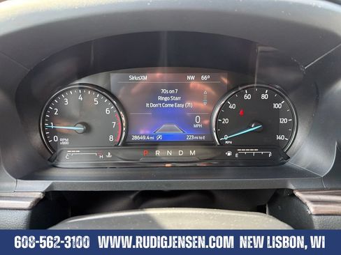 Used 2020 Ford Explorer Limited w/ Class III Trailer Tow Package AWD/4WD image 15