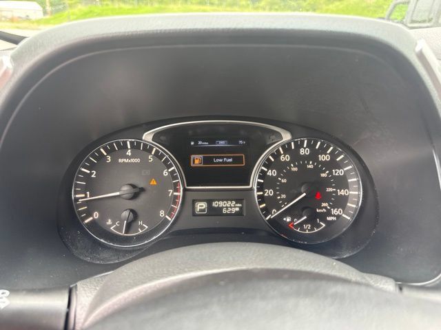 Used 2014 Nissan Pathfinder SL AWD/4WD image 22