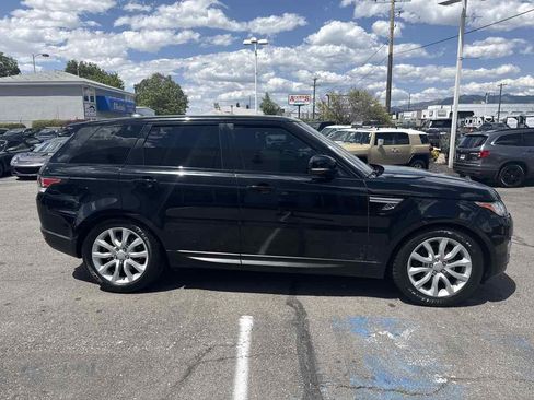 Used 2017 Land Rover Range Rover Sport HSE AWD/4WD image 5