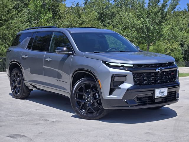 New 2026 Chevrolet Traverse RS w/ LPO, Floor Liner Package FWD image 1