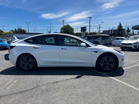 Used 2021 Tesla Model 3 Long Range AWD/4WD image 4