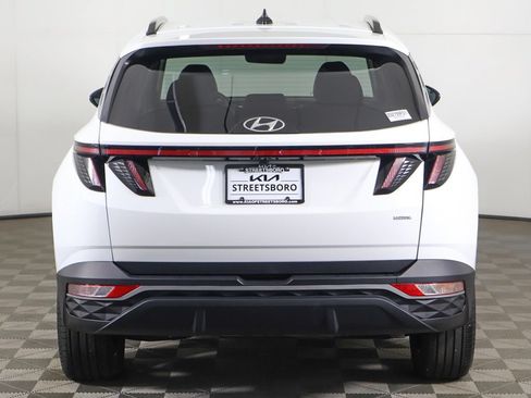 Used 2023 Hyundai Tucson SEL w/ Convenience Package AWD/4WD image 13