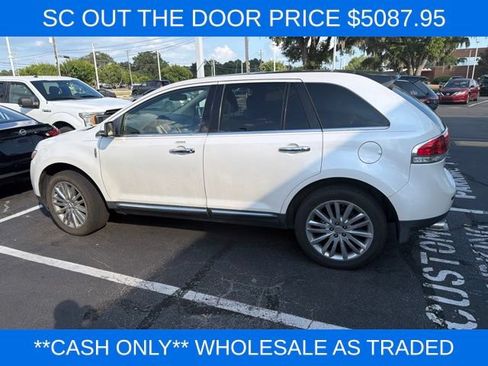 Used 2015 Lincoln MKX AWD w/ Equipment Group 102A image 7