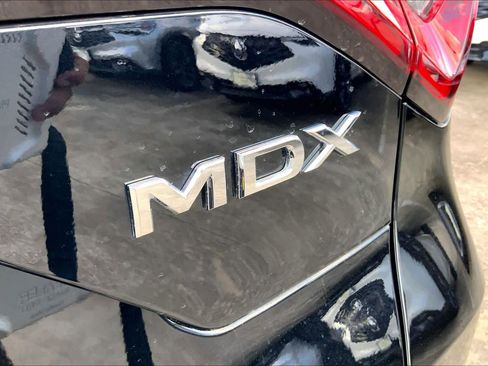 Used 2025 Acura MDX SH-AWD w/ Technology Package image 29