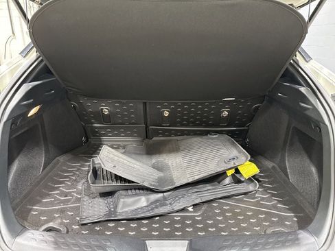 Certified 2021 Toyota C-HR LE image 16