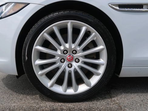 Used 2017 Jaguar XE First Edition AWD/4WD image 54
