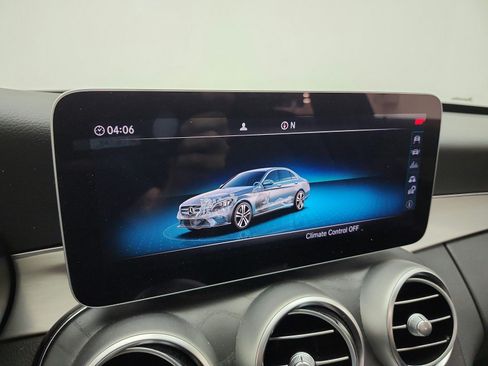 Used 2019 Mercedes-Benz C 300 Sedan image 9