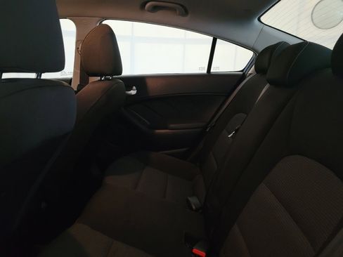Used 2017 Kia Forte LX FWD image 18