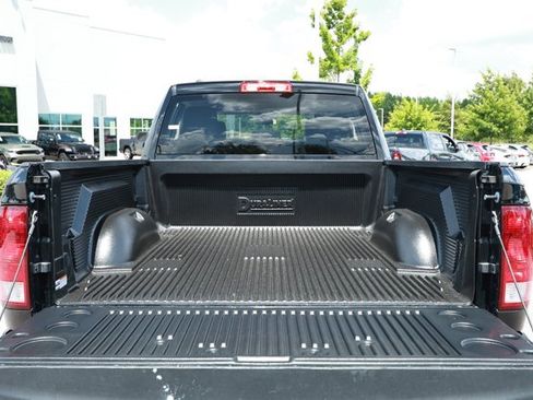 Used 2024 RAM 1500 Classic SLT AWD/4WD image 10