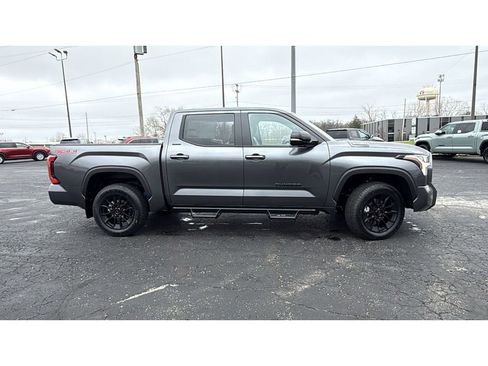 New 2026 Toyota Tundra Limited AWD/4WD image 9