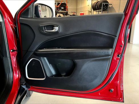 Used 2018 Jeep Compass Sport w/ Cold Weather Group image 26