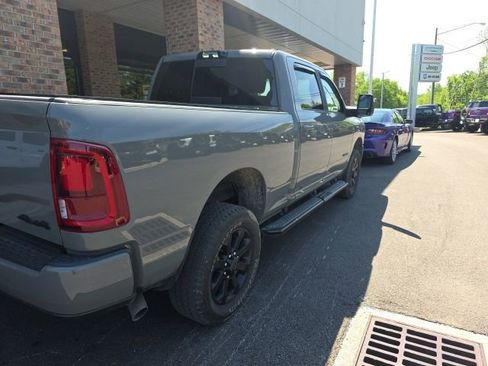 Used 2026 RAM 2500 Laramie AWD/4WD image 11