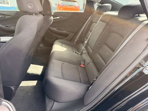 Used 2023 Chevrolet Malibu LT FWD image 12