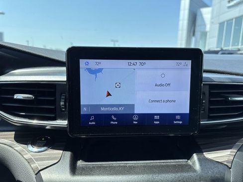 Used 2020 Ford Explorer Limited image 16