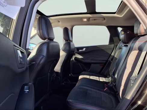 Used 2021 Ford Escape SEL w/ SEL Stealth AWD Package image 27