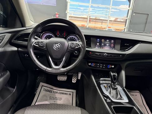 Used 2020 Buick Regal Preferred AWD/4WD image 33
