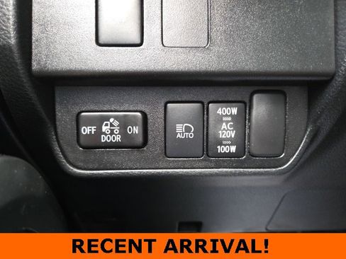 Used 2021 Toyota Tacoma TRD Off-Road image 52