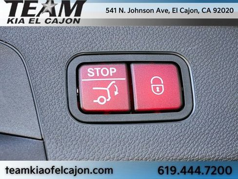 Used 2021 Mercedes-Benz GLC 300 image 14