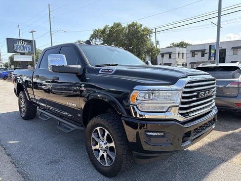 Used 2024 RAM 2500 Limited w/ Safety Group AWD/4WD image 4