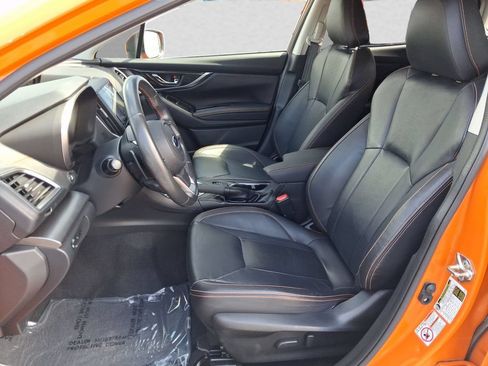 Used 2019 Subaru Crosstrek 2.0i Limited w/ Moonroof Package w/Navigation AWD/4WD image 9