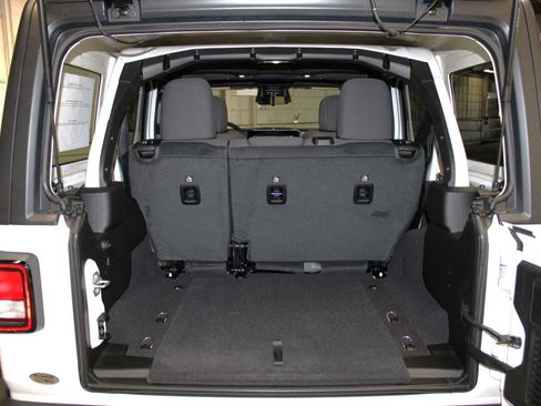 New 2026 Jeep Wrangler Sport S image 29