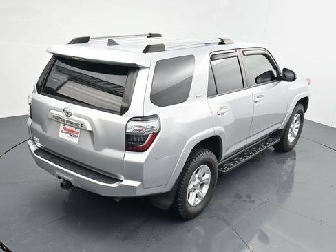 Used 2021 Toyota 4Runner SR5 AWD/4WD image 26