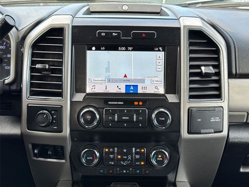 Used 2019 Ford F250 Lariat w/ Lariat Value Package AWD/4WD image 23