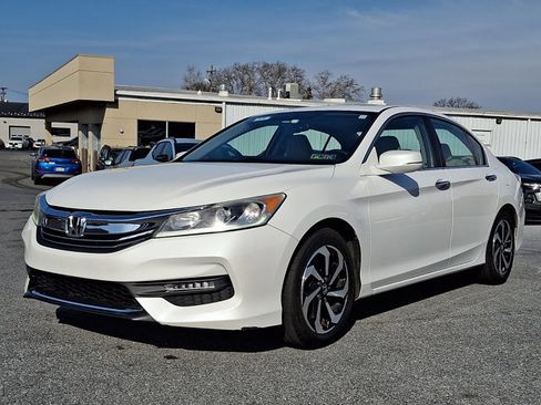 Used 2017 Honda Accord EX-L image 1