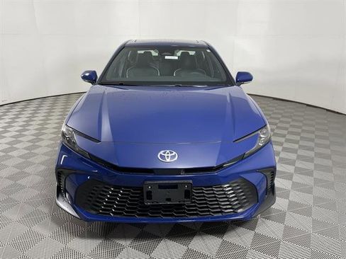 New 2026 Toyota Camry SE image 2