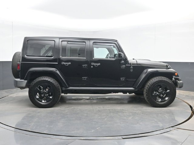 Used 2015 Jeep Wrangler Unlimited Sahara AWD/4WD image 15