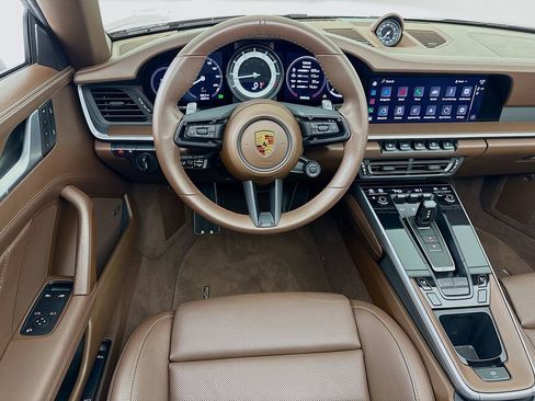 Certified 2022 Porsche 911 Targa 4S AWD/4WD image 26