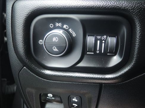 Used 2022 RAM 1500 Laramie image 26