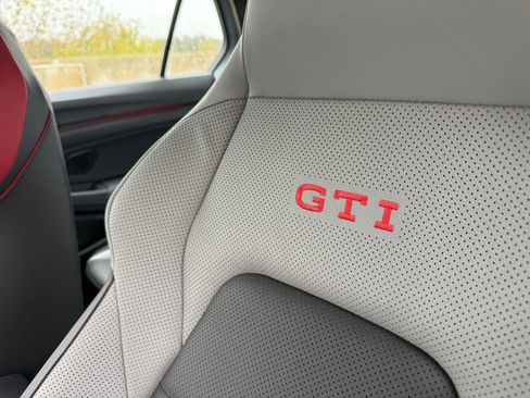 New 2026 Volkswagen GTI SE FWD image 14